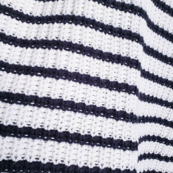 Ella‎ Moss Black and White Striped Chunky Knit Sweater - Picture 5 of 6